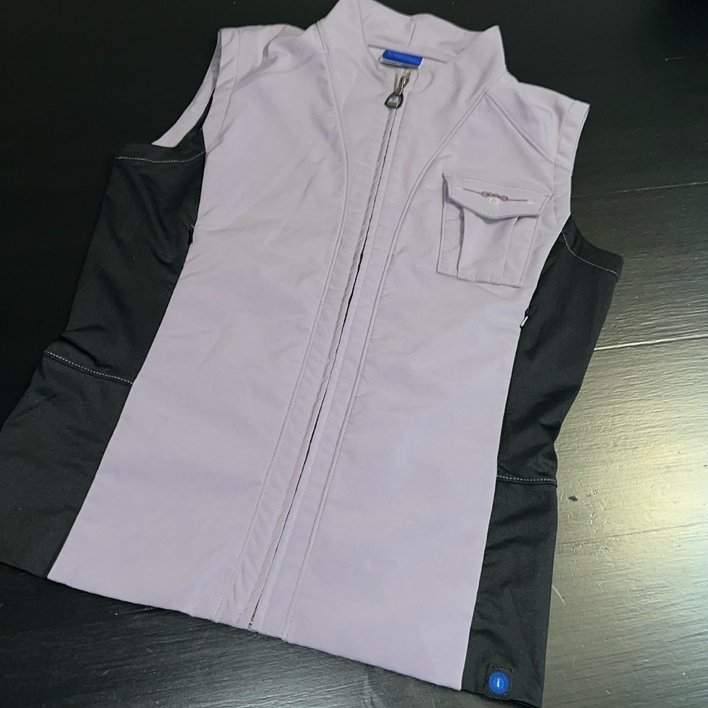 Irideon riding wear vest size women’s‎ small
